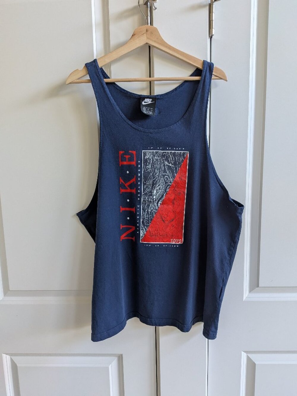 Nike Graphic Tank Top Men XL Navy Blue 1972 Topographic Print USA Flag Patch